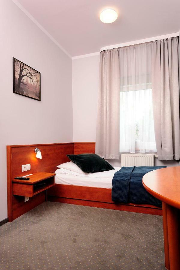 Hotel Preemier Marcinowice Dış mekan fotoğraf